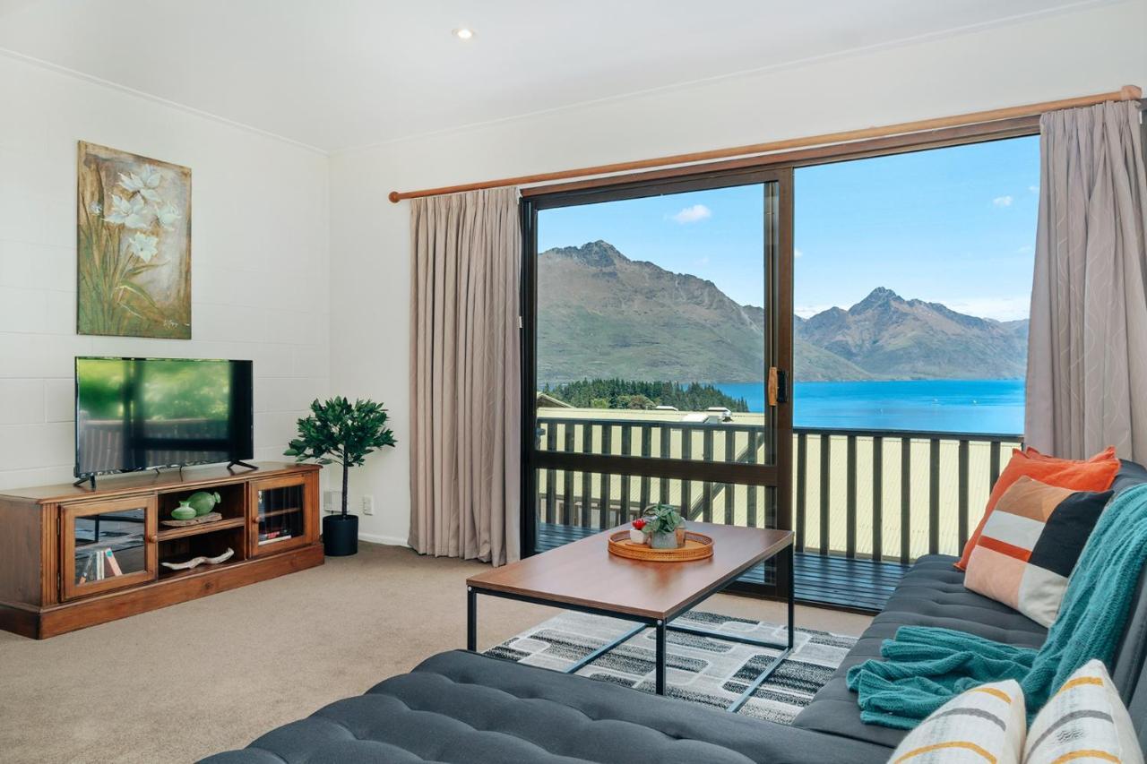 Town Centre Location With Stunning View - Unit 1 Apartment Queenstown Exterior photo